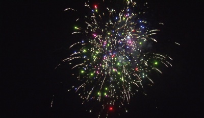 РС9040 Свадебный торт Веерные от 100 залпов 